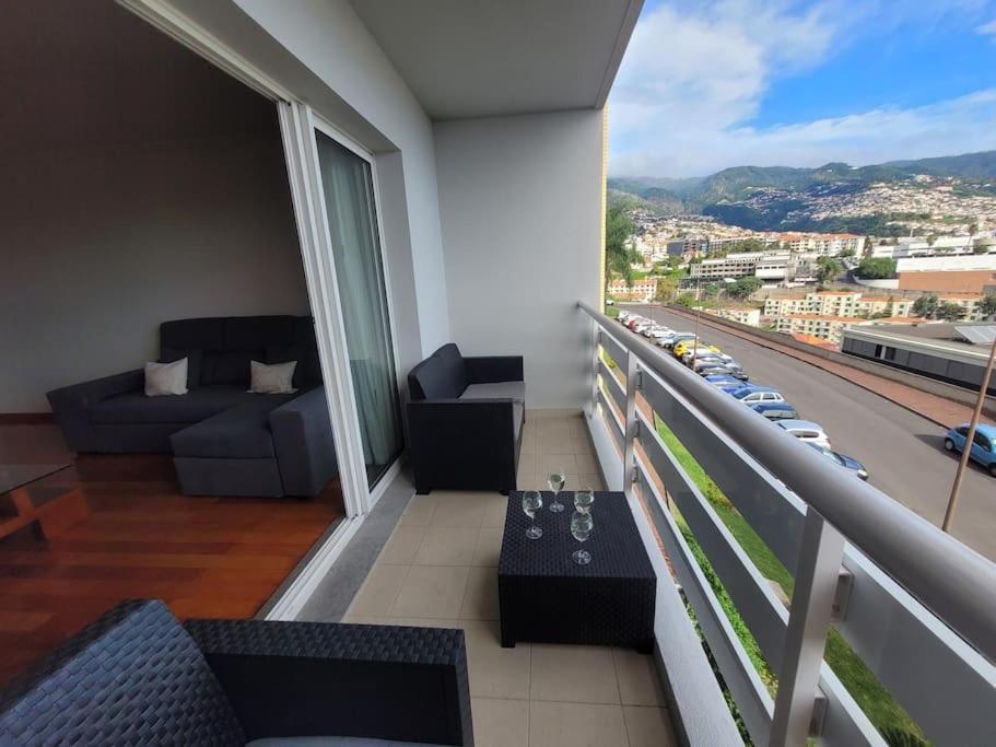 Pilar Balconies In Funchal City Kültér fotó